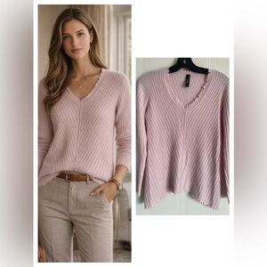 Marc Cain 100% Cashmere Pink Sweater Distressed Raw Hem Classic Soft